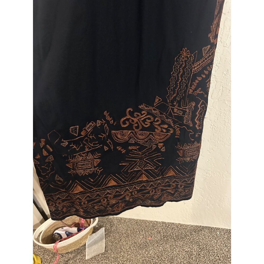Y Chico’s Cotton Black Sleeveless Hippie V Neck Aztec Embroidered Midi Dress - Picture 3 of 7
